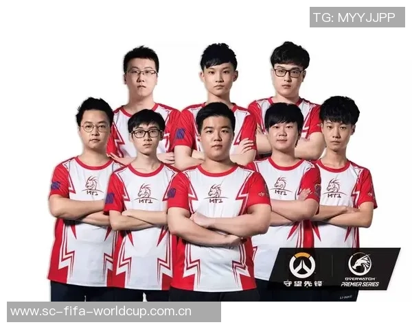 重庆篮球队的转型之路揭秘:从传统强队到现代化新军的蜕变历程 重庆篮球队的转型之路揭秘:从传统强队到现代化新军的蜕变历程